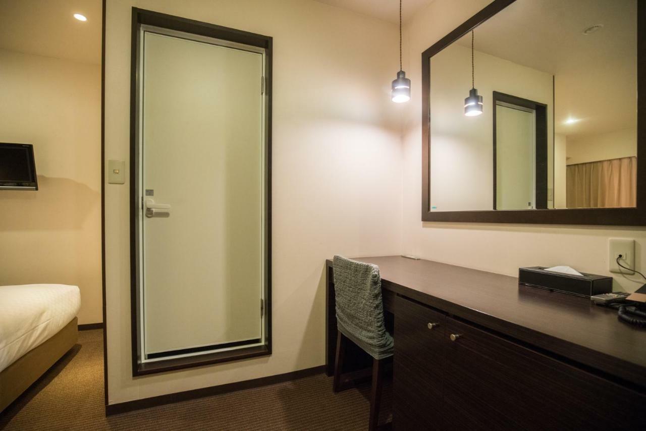 Floral Hotel - Nihonbashi Ōsaka Eksteriør bilde